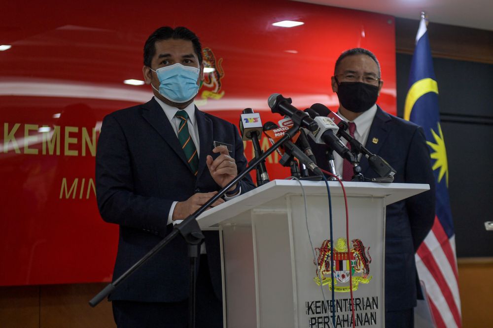 Education Minister Datuk Mohd Radzi Jidin speaks during a press conference with Defence Minister Datuk Seri Hishammuddin Hussein at Wisma Pertahanan in Kuala Lumpur September 15, 2021. u00e2u20acu201d Bernama pic