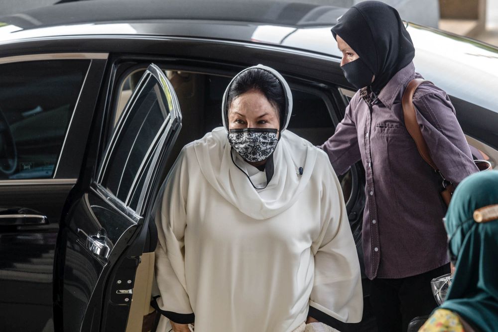 Datin Seri Rosmah Mansor is pictured at Kuala Lumpur High Court September 24, 2021. u00e2u20acu201d Picture by Firdaus Latif