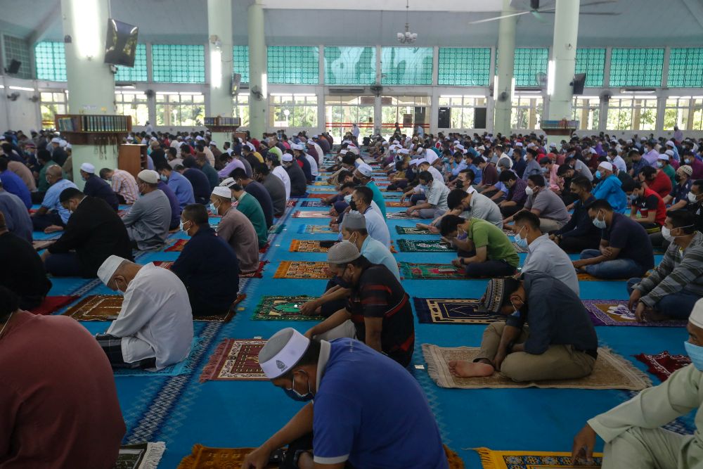 Muslims attend Friday prayers at the Seberang Jaya Mosque in Butterworth September 24, 2021. u00e2u20acu201d Picture by Sayuti Zainudin