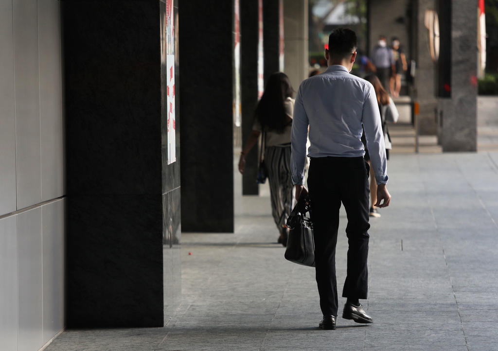 Some 87,300 residents including 77,200 citizens were unemployed in July 2021, the Ministry of Manpower said. u00e2u20acu2022 TODAY pic