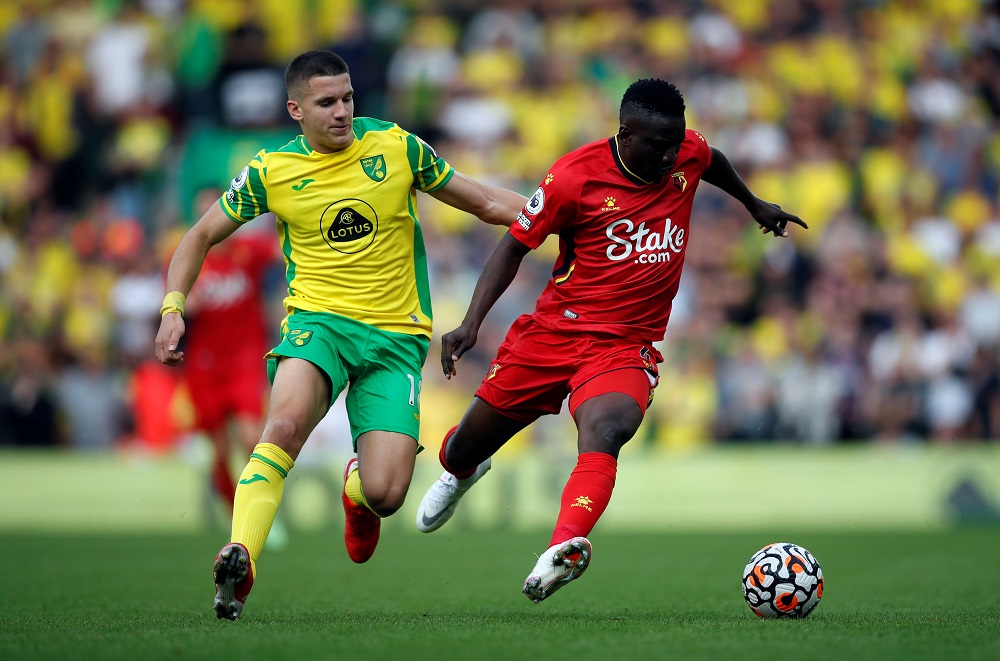 Watford's Peter Etebo in action with Norwich City's Christos Tzolis September 18, 2021. u00e2u20acu2022 Action Images via Reuters/Matthew Childs 