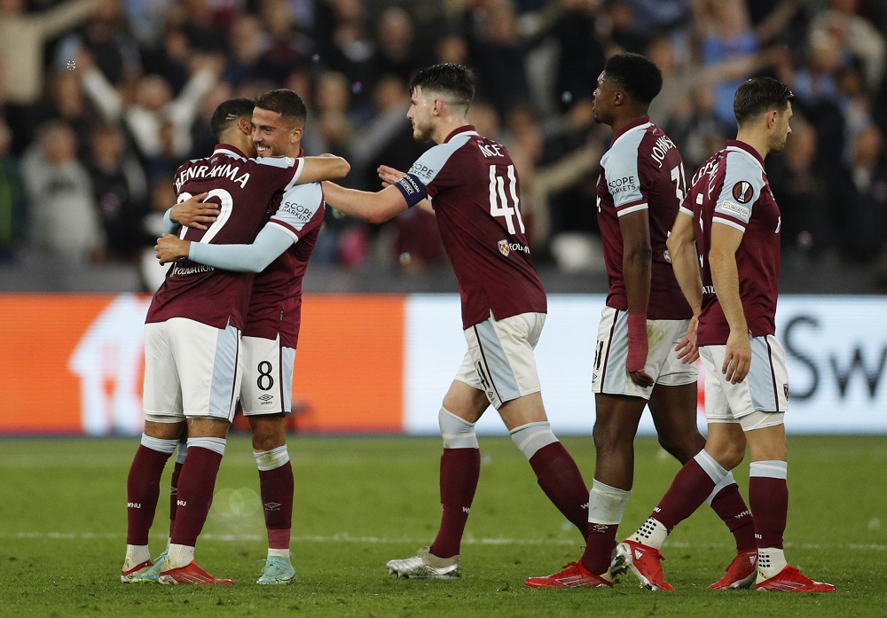 West Ham United's Said Benrahma celebrates with Pablo Fornals and Declan Rice after the match against Raid Vienna October 1, 2021. u00e2u20acu2022 Reuters pic