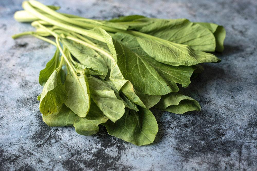 You may use spinach or any other leafy greens you have handy in your fridge.