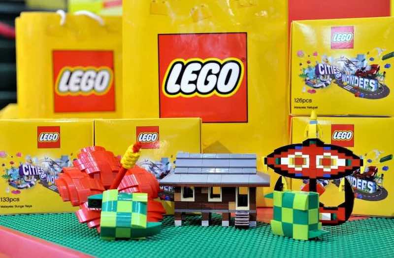 Danish toy maker Lego has announced it will work to remove gender stereotypes from its toys after a survey found attitudes to play and future careers remain unequal and restrictive. u00e2u20acu201d Bernama pic