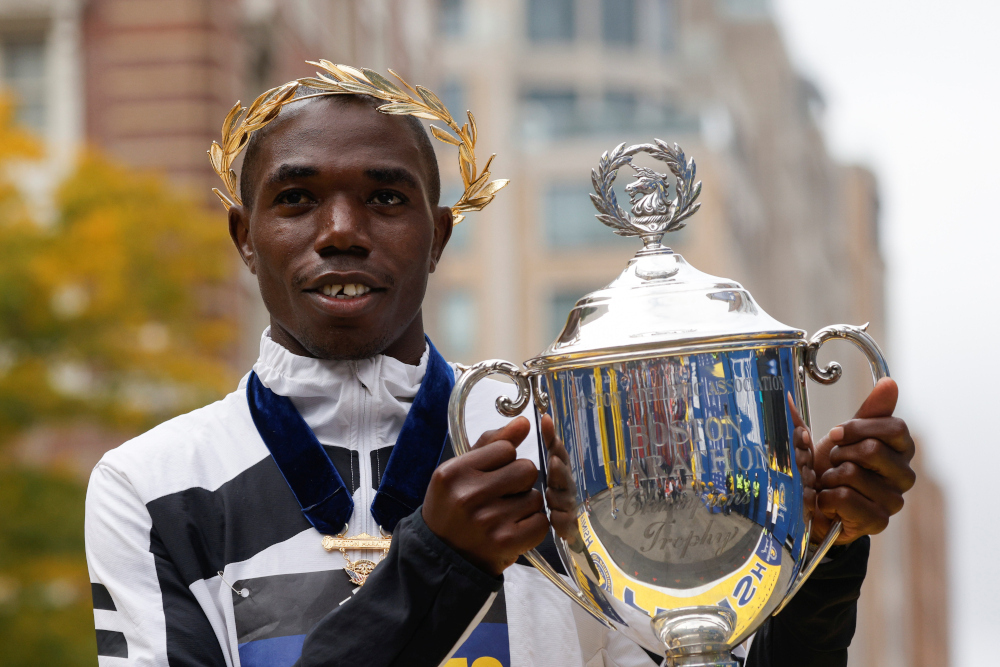 Benson Kipruto of Kenya is awarded after winning the menu00e2u20acu2122s division of the 125th Boston Marathon in Boston, Massachusetts, US, October 11, 2021. u00e2u20acu201d Reuters picnn