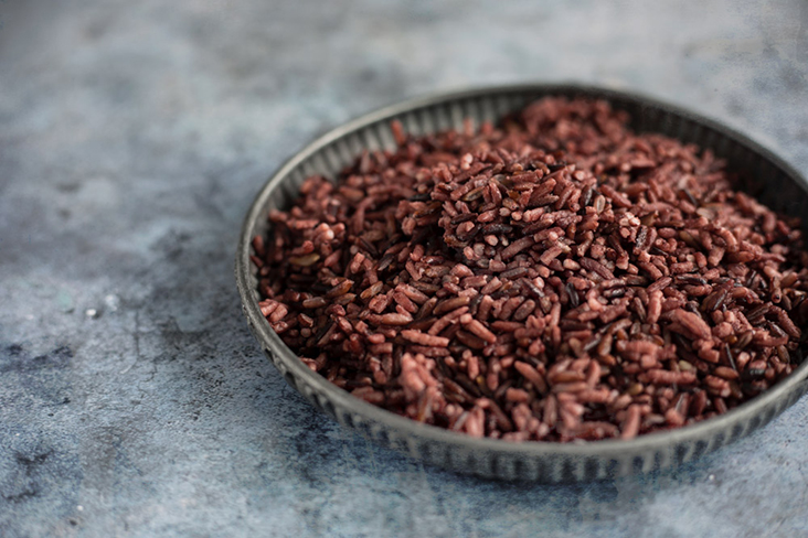 Chewy, nutty Thai riceberry grains.