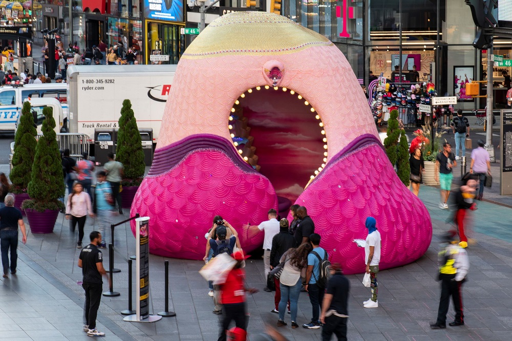 People visit a Fountain for Survivors, an immersive, 18-foot tall fountain covered in a mosaic of over 365,000 acrylic nails in Times Square in the Manhattan borough of New York October 14, 2021. u00e2u20acu2022 Reuters pic