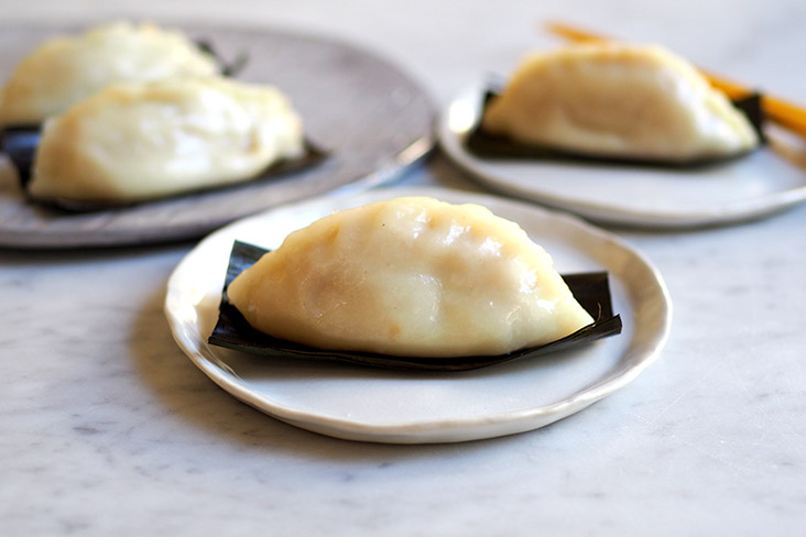You can get hand shaped Hakka kuih or 'soon pan' made here too
