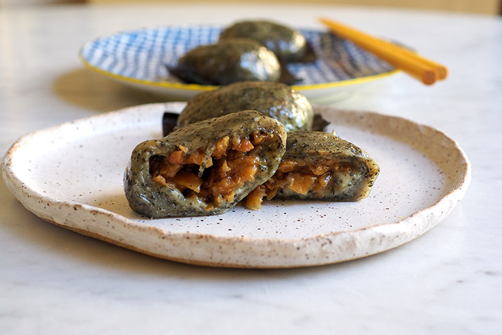 The 'kuih' have a distinct herbal aroma and a savoury, crunchy preserved radish filling
