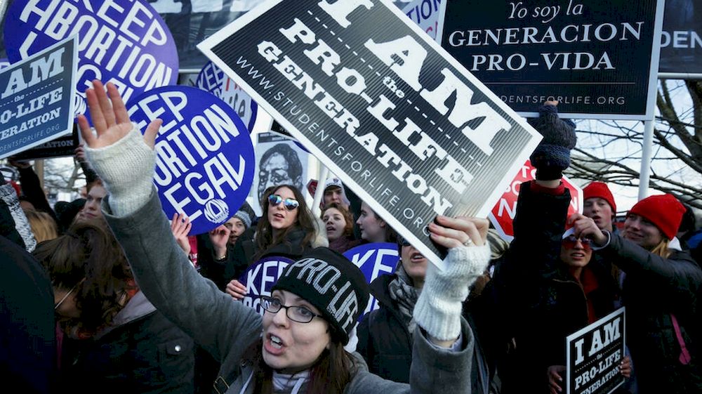 Abortion rights and anti-abortion activists demonstrate outside the US Supreme Court. u00e2u20acu201d AFP file pic