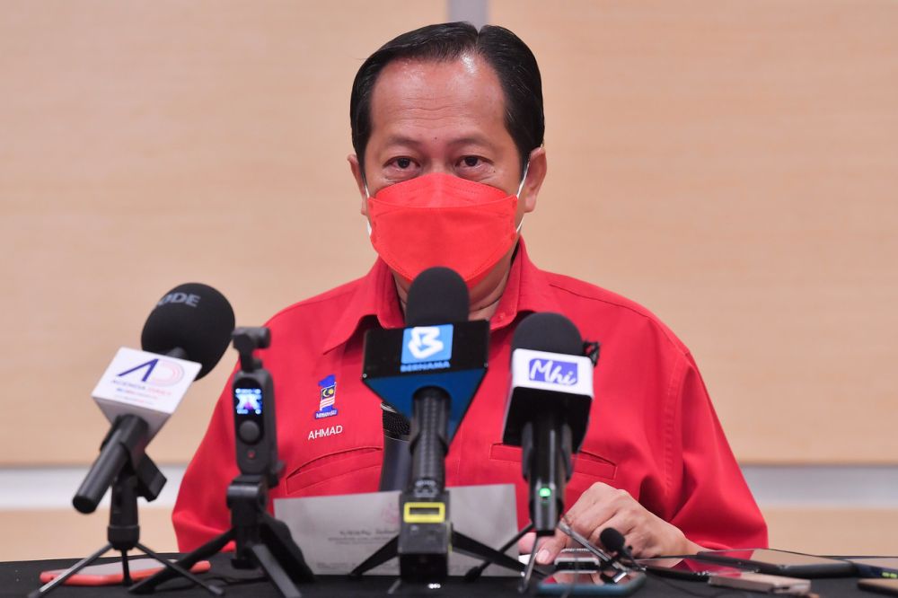 Umno secretary-general Datuk Seri Ahmad Maslan speaks during a press conference at Menara Dato Onn in Kuala Lumpur October 28, 2021. u00e2u20acu201d Bernama pic