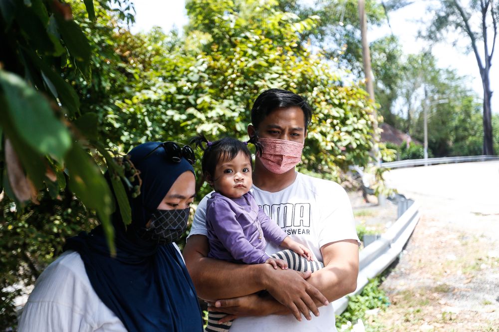Soffian Suber and wife Aina Fauziah Mat Noh speak to Malay Mail during an interview in Batu Feringghi October 11, 2021. — Picture by Sayuti Zainudin