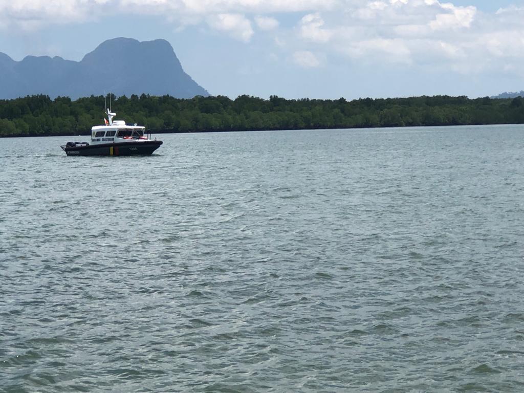 A Sarawak Coast Guard vessel participates in a search and rescue operation. u00e2u20acu2022 Picture courtesy of MMEA