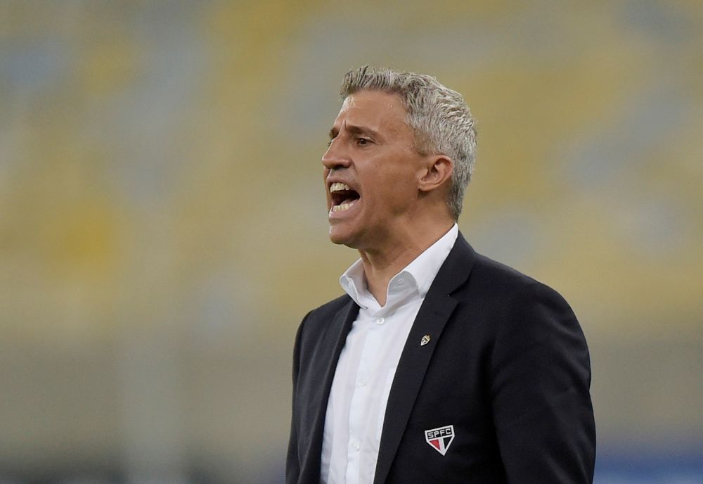 Sao Paulo coach Hernan Crespo reacts during the match against Fluminense at Estadio Maracana, Rio de Janeiro September 12, 2021. u00e2u20acu201d Reuters pic