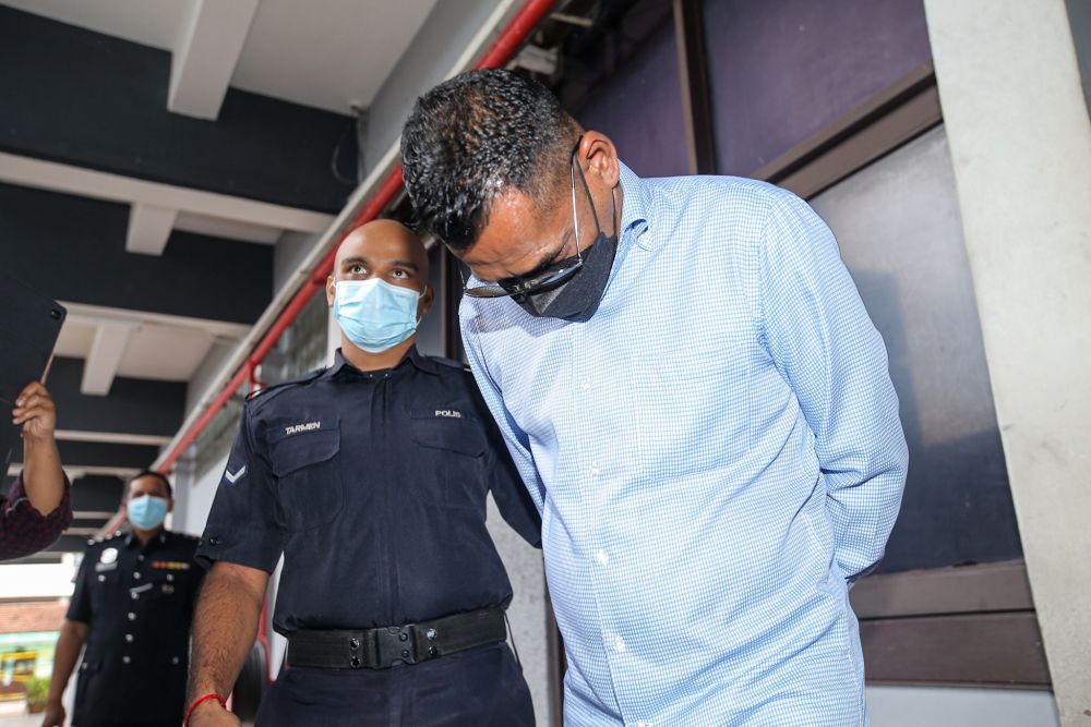 Affendy Abdul Aziz is pictured at the Ipoh Sessions Court October 21, 2021. — Picture by Farhan Najib
