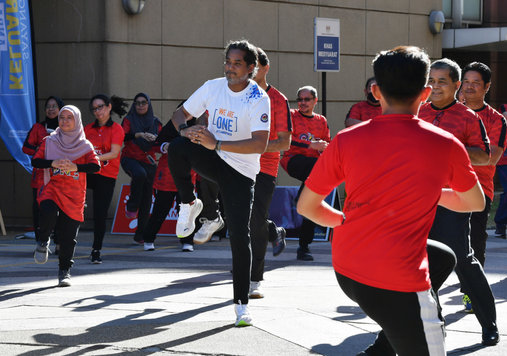 Health Minister Khairy Jamaluddin launching the Health Ministryu00e2u20acu2122s National Sports Day 2021 celebration in Putrajaya, October 8, 2021. u00e2u20acu201d Bernama pic 