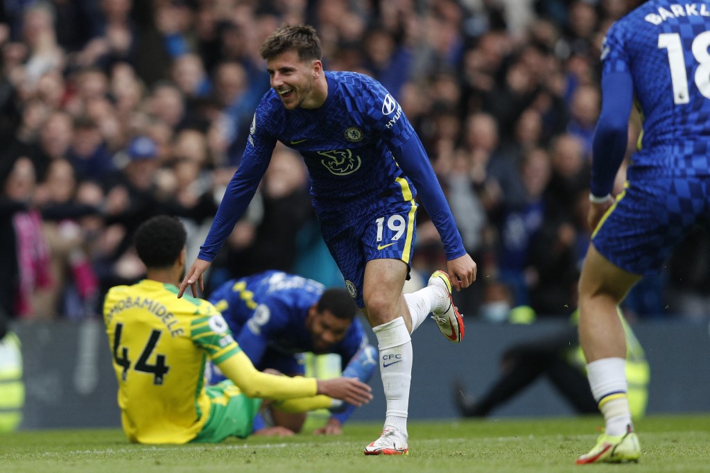 Chelseau00e2u20acu2122s English midfielder Mason Mount celebrates scoring his teamu00e2u20acu2122s seventh goal during the English Premier League match between Chelsea and Norwich City at Stamford Bridge in London on October 23, 2021. u00e2u20acu201d AFP pic