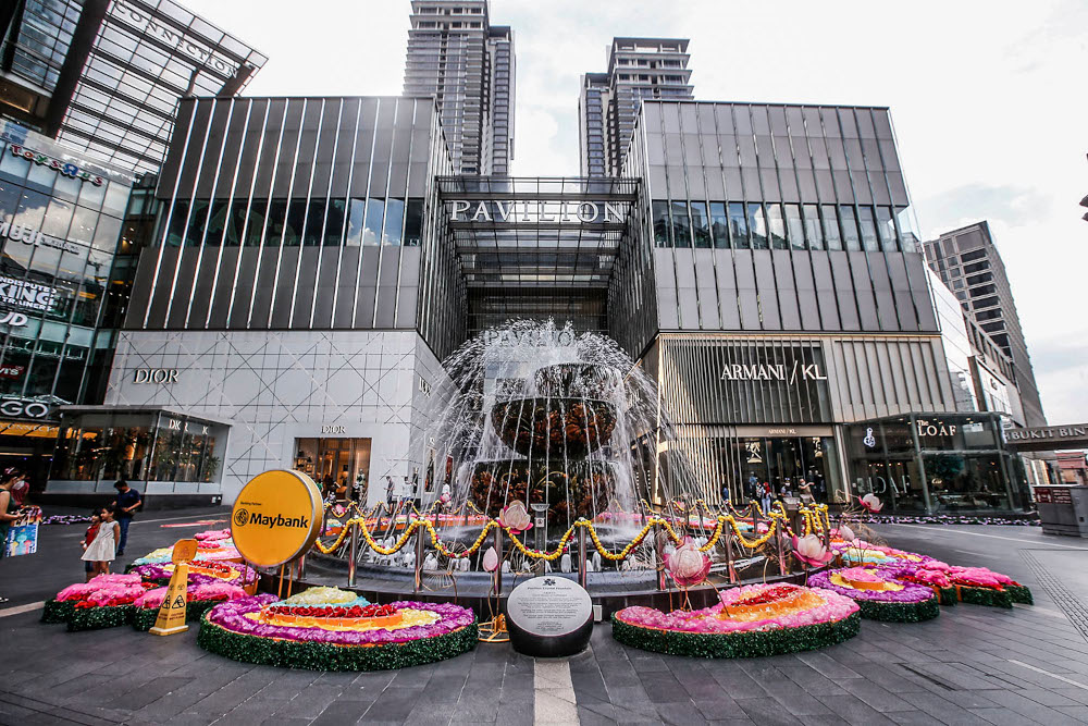 A colourful kolam-inspired floral decoration brightens up the atmosphere at Pavilion Kuala Lumpur in conjunction with Deepavali, October 26, 2021. ― Picture by Hari Anggara
