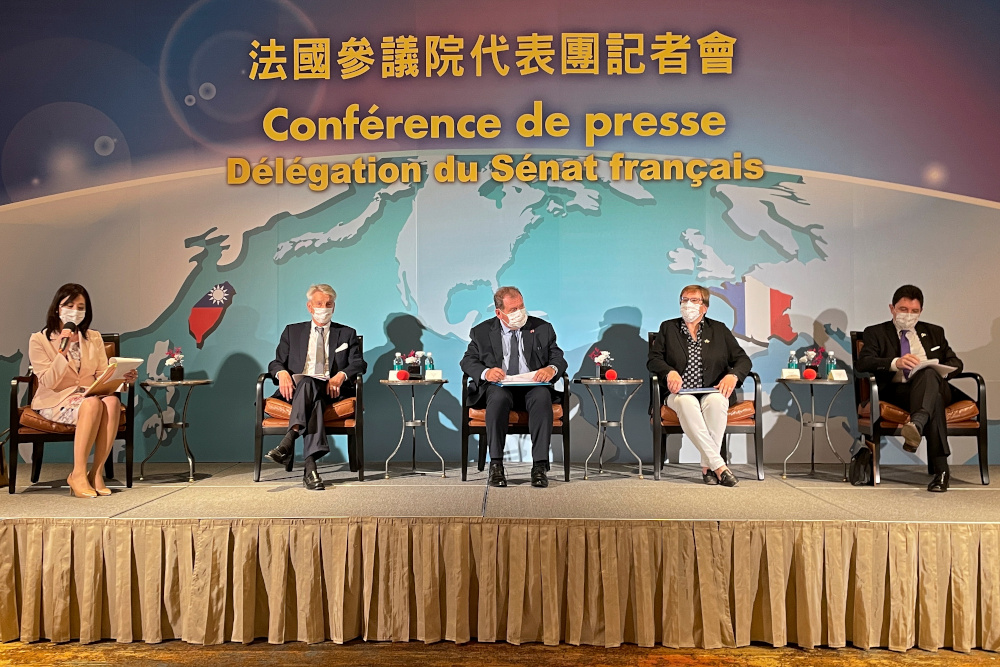 Alain Richard, head of the French Senateu00e2u20acu2122s Taiwan Friendship Group and former French defence minister, and other members of the French delegation attend a news conference in Taipei October 8, 2021. u00e2u20acu201d AFP