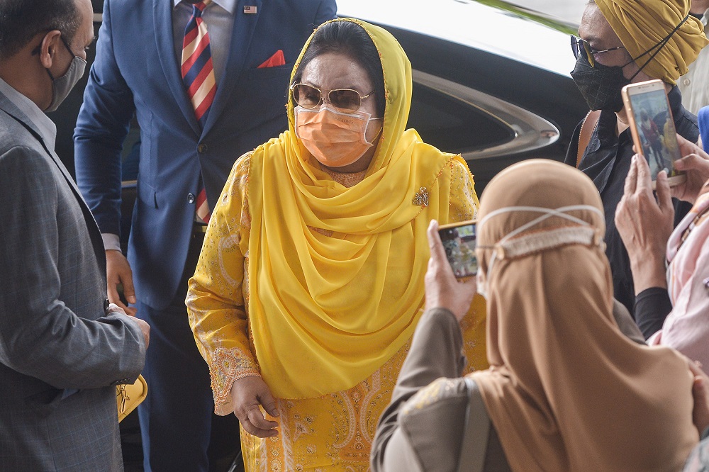 Datin Seri Rosmah Mansor is pictured at the Kuala Lumpur High Court October 7, 2021. u00e2u20acu2022 Picture by Miera Zulyana
