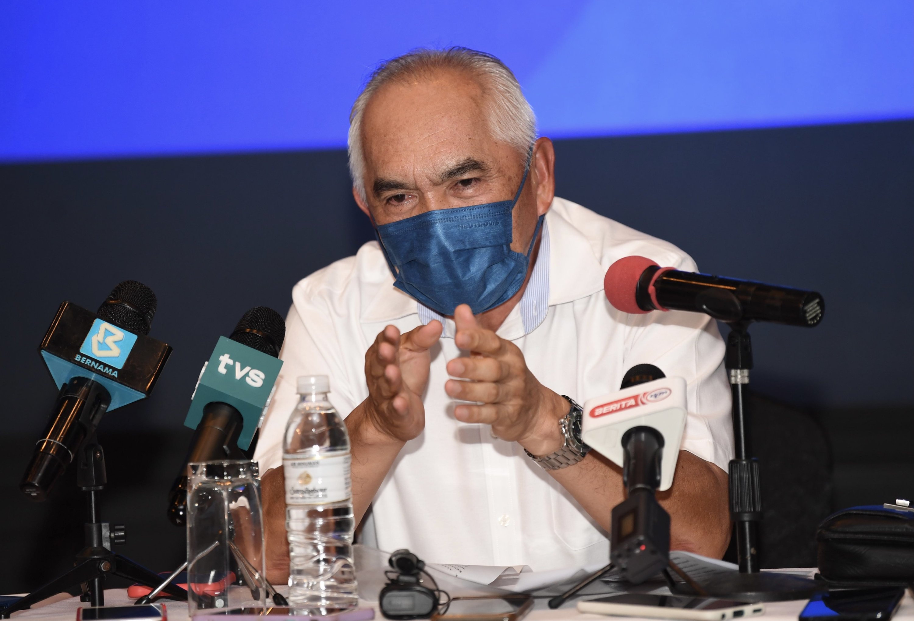 Sindumin assemblyman Datuk Yusof Yacob has quit Warisan and is not an independent assemblyman. u00e2u20acu2022 Bernama pic