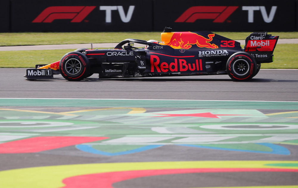 Red Bull's Max Verstappen in action during qualifying at the Mexico Grand Prix, November 8, 2021. u00e2u20acu201d Reuters pic