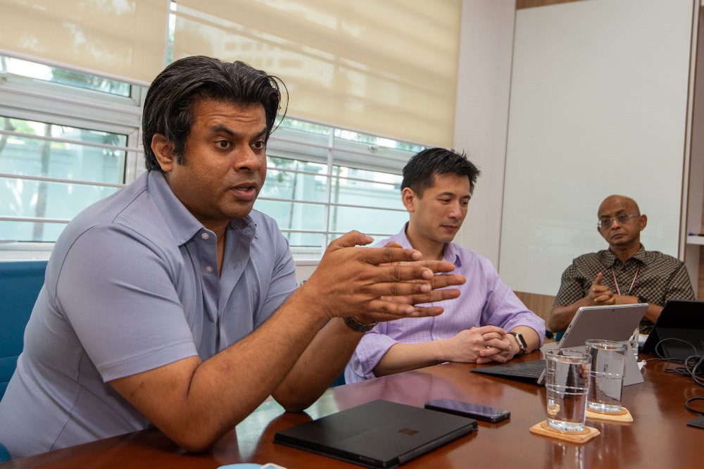 Dusyan Vaithiyanathan, DNB's COO, wants to make public the pricing of 5G to private operators. u00e2u20acu201d Picture by Shafwan Zaidon