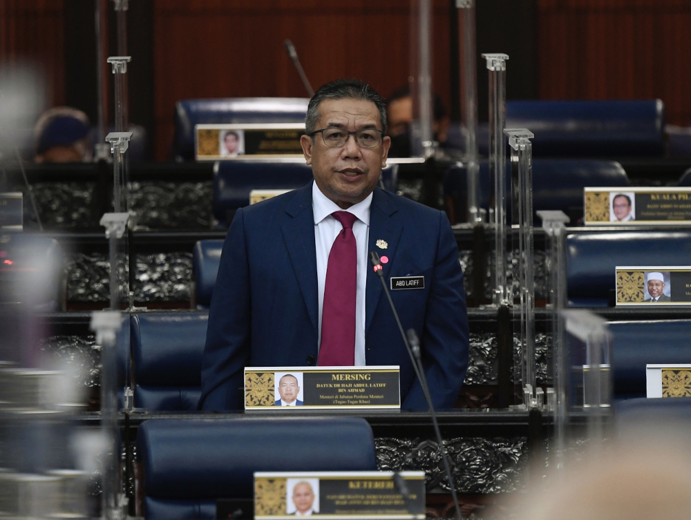 Datuk Abdul Latiff Ahmad speaks during the winding up session of Supply Bill 2022 at the policy level in the Dewan Rakyat, November 15, 2021. u00e2u20acu201d Bernama pic 