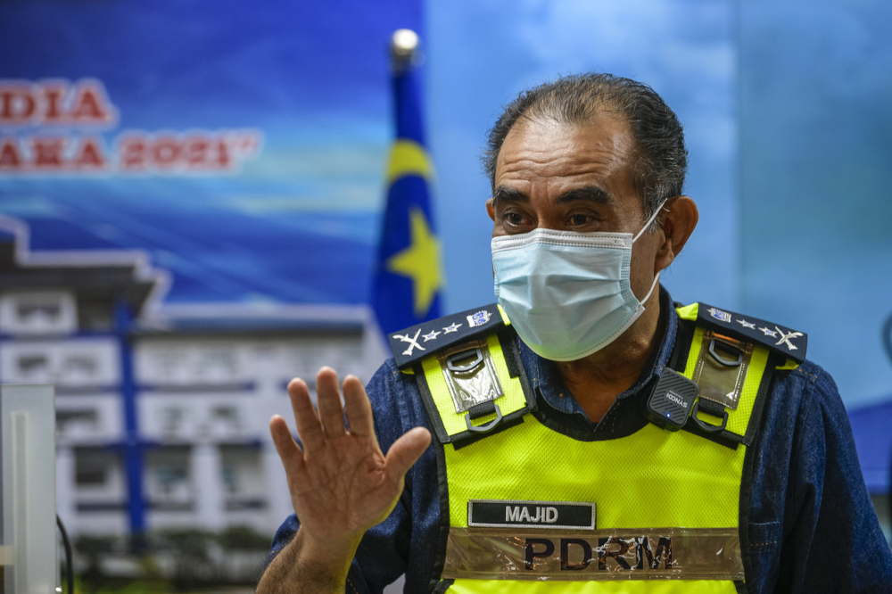 Melaka police chief Datuk Abdul Majid Mohd Ali speaks to the media about the Melaka election at the Melaka contingent police headquarters, November 7, 2021. u00e2u20acu201d Bernama pic 