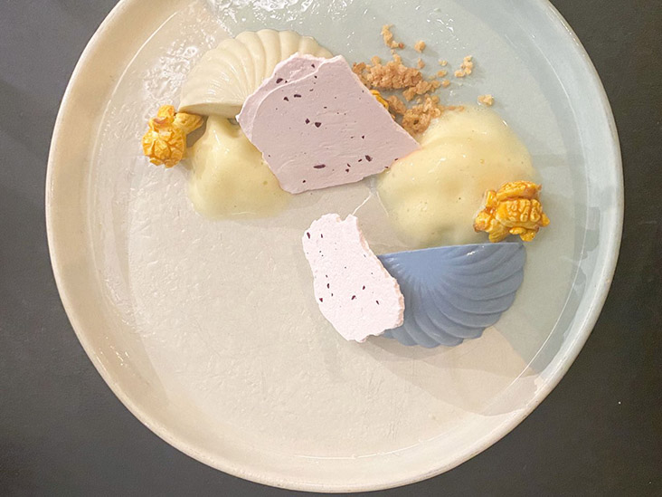 Each omakase meal has a plated dessert like this one where you get to taste various flowers like blue pea flower, chrysanthemum and rose — Picture by Lee Khang Yi