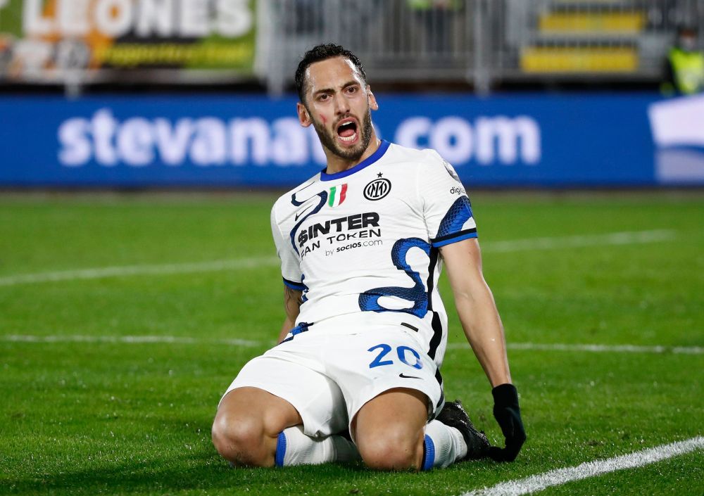 Inter Milan's Hakan Calhanoglu celebrates scoring their first goal against Venezia at Stadio Pier Luigi Penzo, Venice November 27, 2021. u00e2u20acu201d Reuters pic