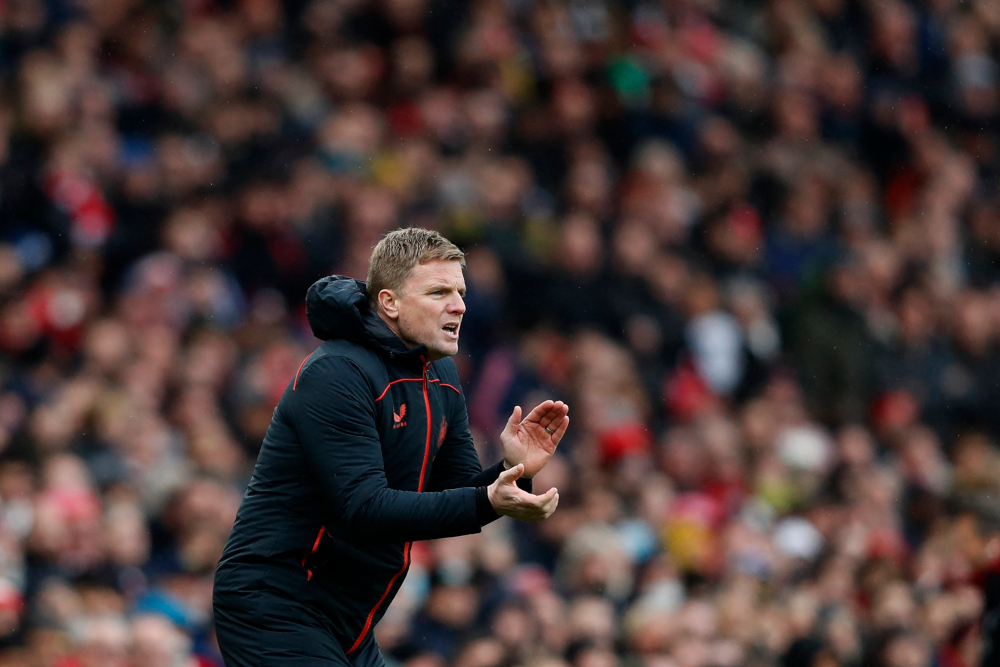Newcastle United manager Eddie Howe gestures from the sidelines during the English Premier League football match against Arsenal at the Emirates Stadium in London, November 27, 2021. u00e2u20acu201d AFP picnn