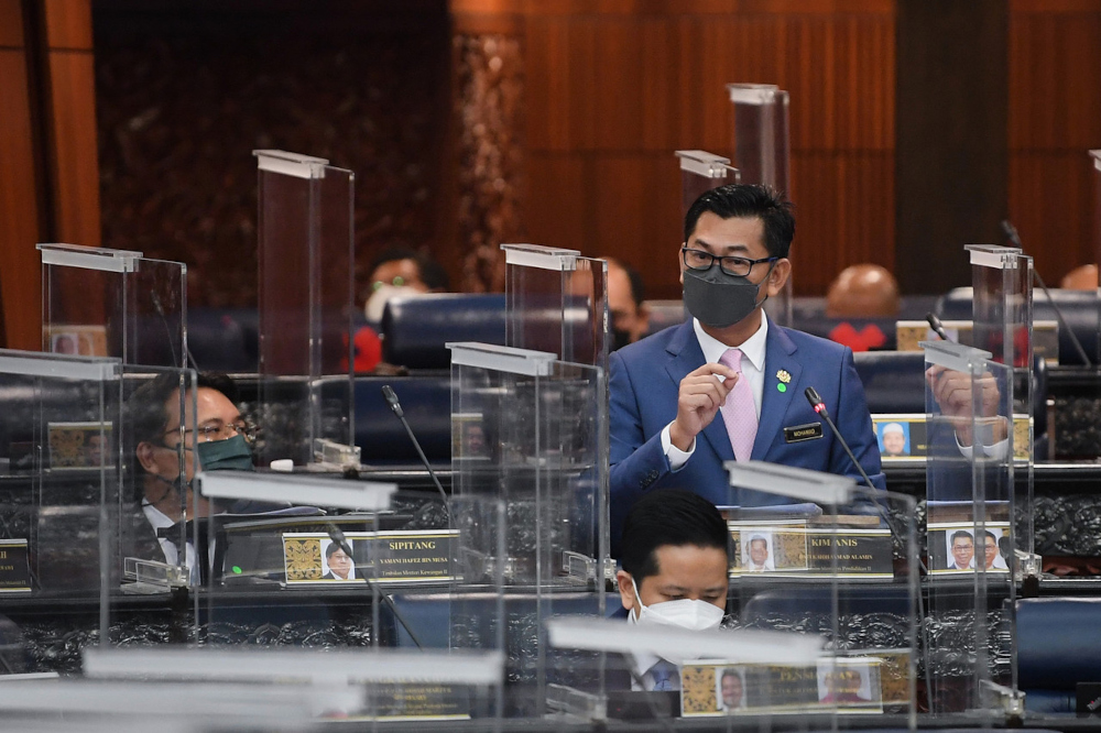 Deputy Education Minister II Datuk Mohamad Alamin during question-and-answer time at the Dewan Rakyat, November 2, 2021. u00e2u20acu201d Bernama picnn