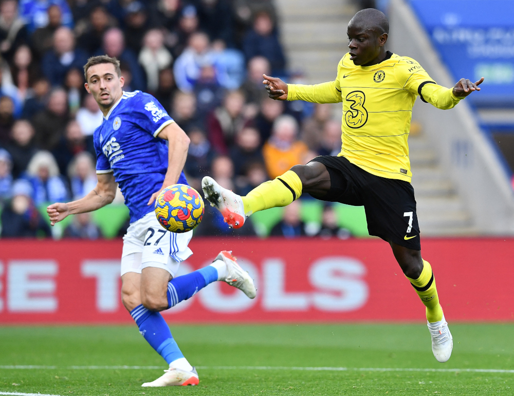 Chelsea midfielder Nu00e2u20acu2122Golo Kante attempts a shot on goal during the English Premier League match between Leicester City and Chelsea at the King Power Stadium in Leicester, central England, November 20, 2021. u00e2u20acu201d AFP pic 