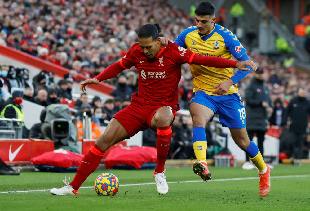 Liverpoolu00e2u20acu2122s Virgil van Dijk in action with Southamptonu00e2u20acu2122s Armando Broja at Anfield, Liverpool, Britain, November 27, 2021. u00e2u20acu201d Reuters pic