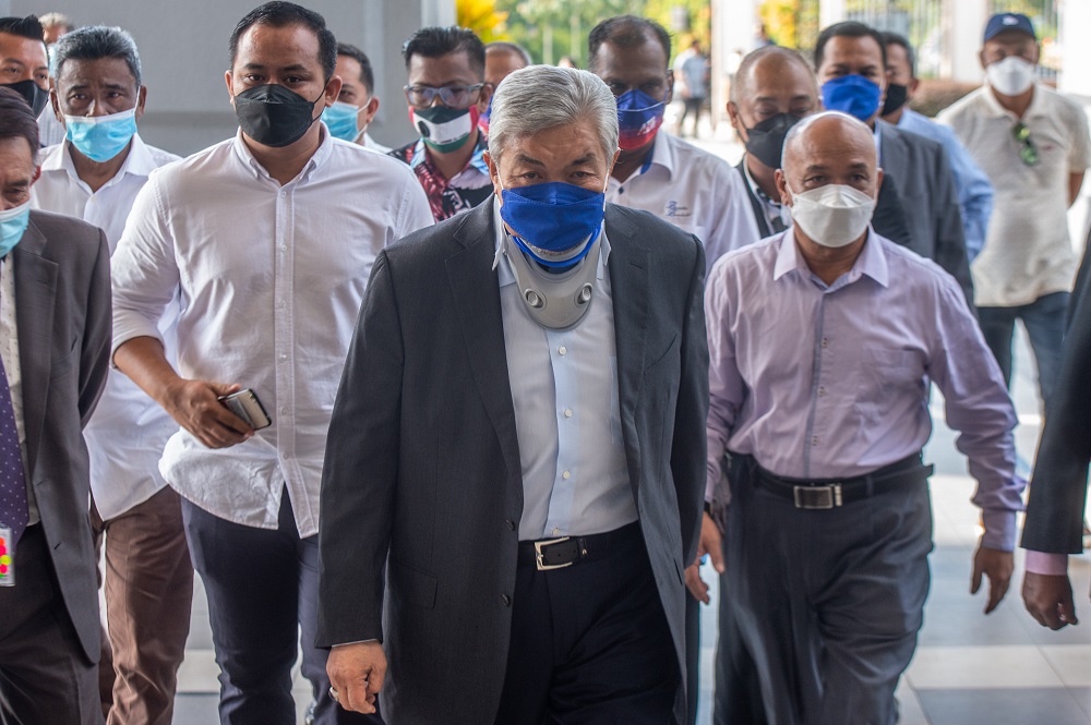 Datuk Seri Ahmad Zahid Hamidi is pictured at the Kuala Lumpur High Court November 30, 2021. u00e2u20acu201d Picture by Shafwan Zaidon