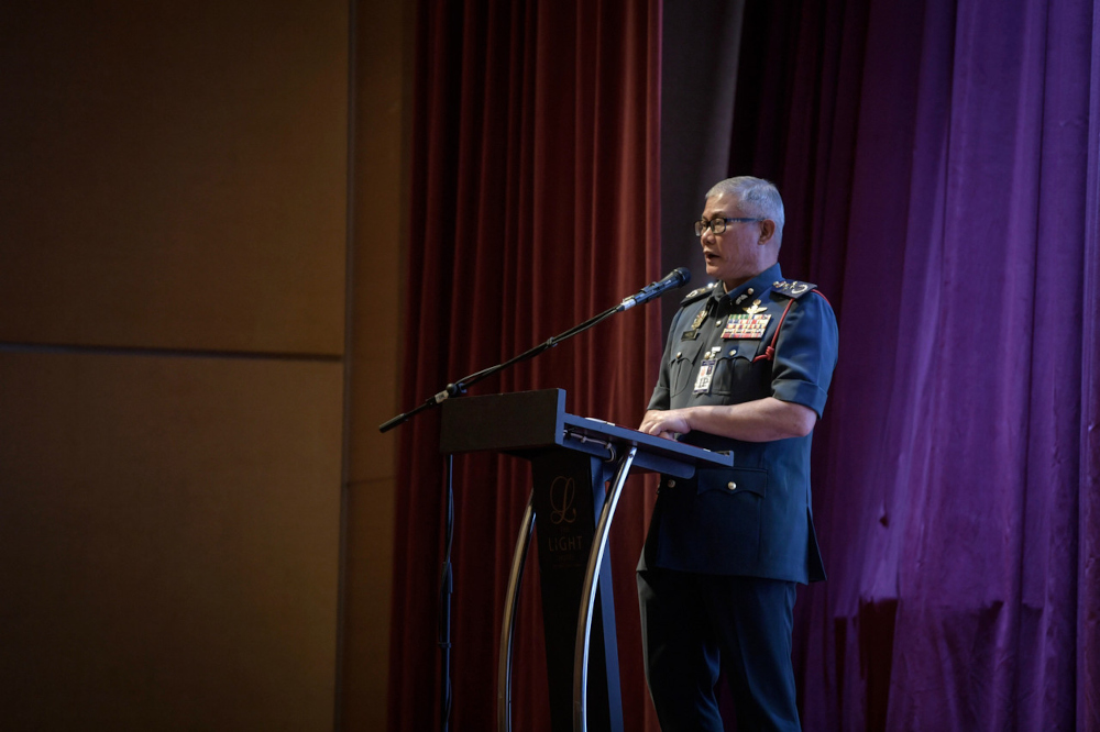 Fire and Rescue Department director Datuk Seri Mohammad Hamdan Wahid speaks during a department award presentation ceremony in Butterworth, November 22, 2021. u00e2u20acu201d Bernama pic 