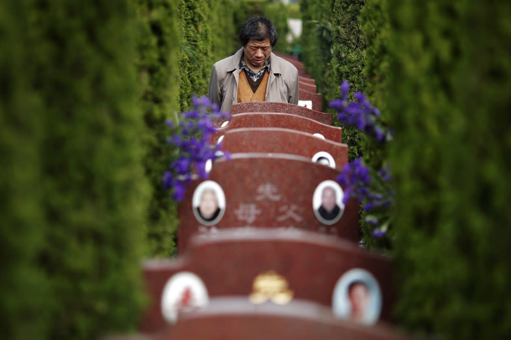 Three men in China have been arrested after they conspired to sell the ashes of an influencer who committed suicide to be a ghost bride. u00e2u20acu2022 Reuters pic