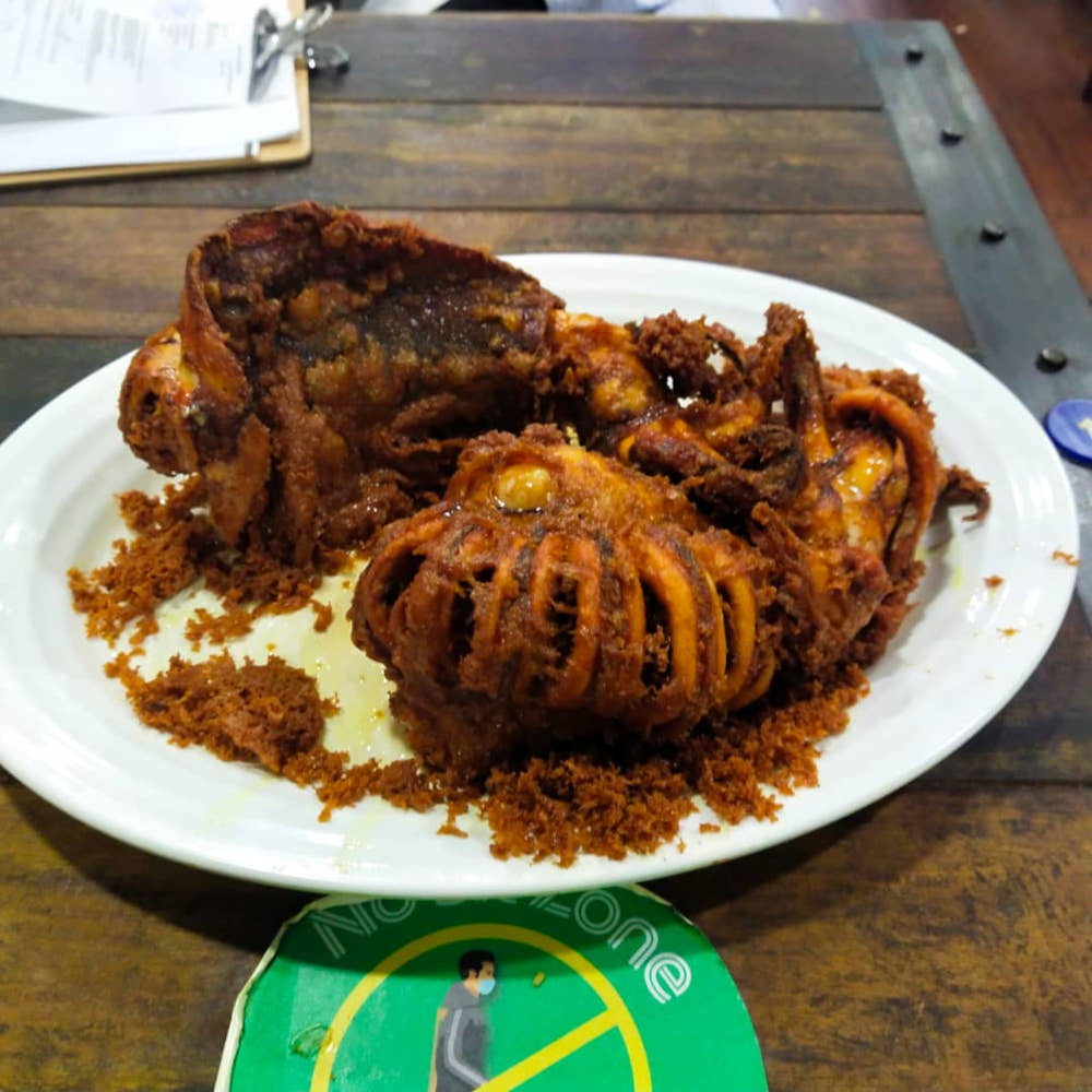 The size of the fried squid costing RM100 for two pieces. — Picture courtesy of Penang Domestic Trade and Consumer Affairs Ministry