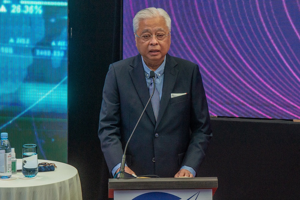 Prime Minister Datuk Seri Ismail Sabri Yaakob officiates the Kuala Lumpur Air Traffic Control Centre Complex at the Kuala Lumpur Air Traffic Control Centre in Sepang December 1, 2021. u00e2u20acu2022 Picture by Shafwan Zaidon