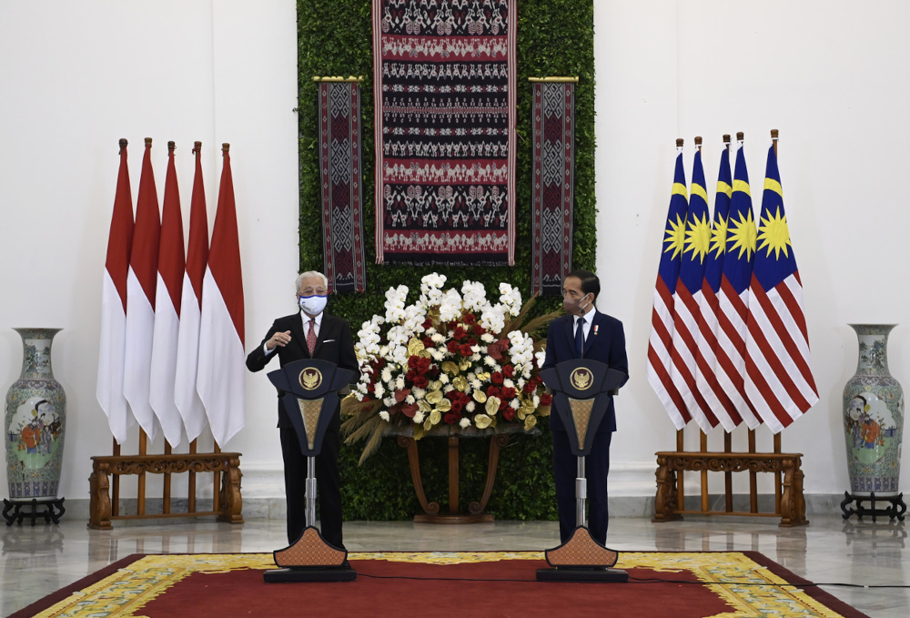 Prime Minister Datuk Seri Ismail Sabri Yaakob in a joint press conference with President Joko Widodo at Istana Bogor in Jakarta, November 10, 2021. u00e2u20acu201d Bernama pic 