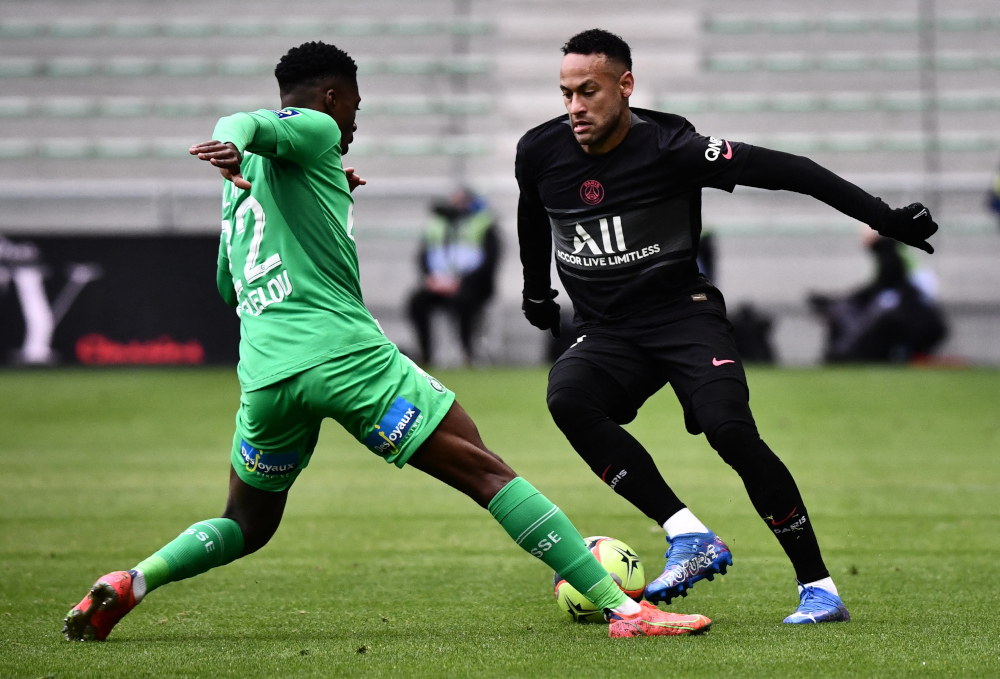 Paris Saint-Germain forward Neymar and Saint-Etienne defender Alpha Sissoko fight for the ball during the French L1 match at the Geoffroy-Guichard stadium in Saint-Etienne, central France, November 28, 2021. u00e2u20acu201d AFP pic 