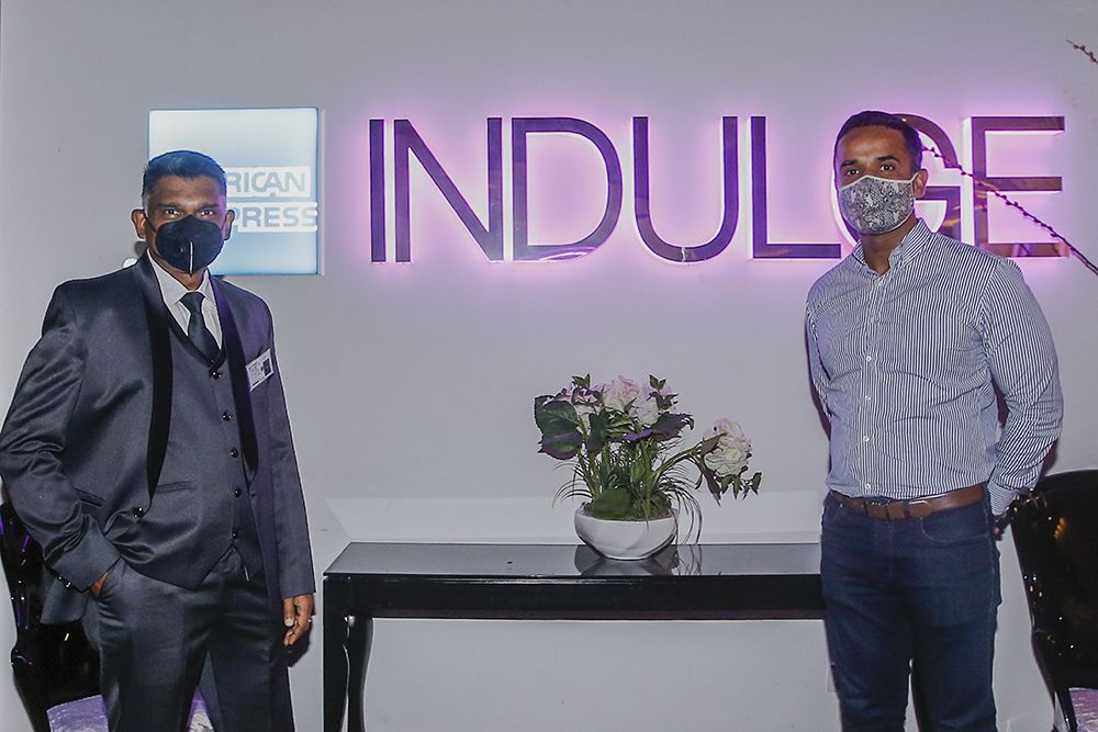Redberry Ambient chief executive officer Maaresh Starling (left) with TGV Cinemas sales and marketing general manager Mohit Bhargava at TGV's Indulge lounge. — Picture by Hari Anggara 