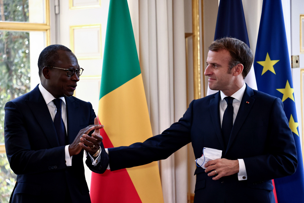 French President Emmanuel Macron and Beninu00e2u20acu2122s President Patrice Talon take part in the signing of an agreement about the return of looted cultural artefacts to the African country, at the Elysee Palace November 9, 2021. u00e2u20acu201d Reuters pic