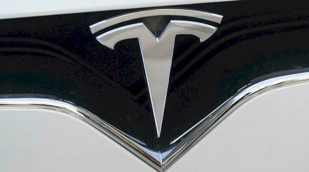 Multiple Tesla drivers tweeted that they were no longer able to start their cars with their phone apps. u00e2u20acu201d AFP file pic