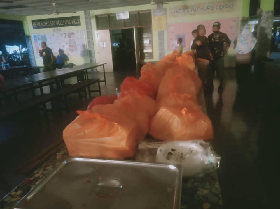 Klang MP Charles Santiago said his service centre had prepared 3,000 food baskets and distributed them to the affected residents in nine areas. u00e2u20acu201d Picture courtesy of Facebook/Charles Santiago
