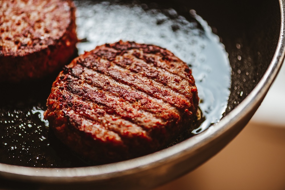 Salt levels in plant-based meat alternatives can exceed current health recommendations.  u00e2u20acu201d ETX Studio pic