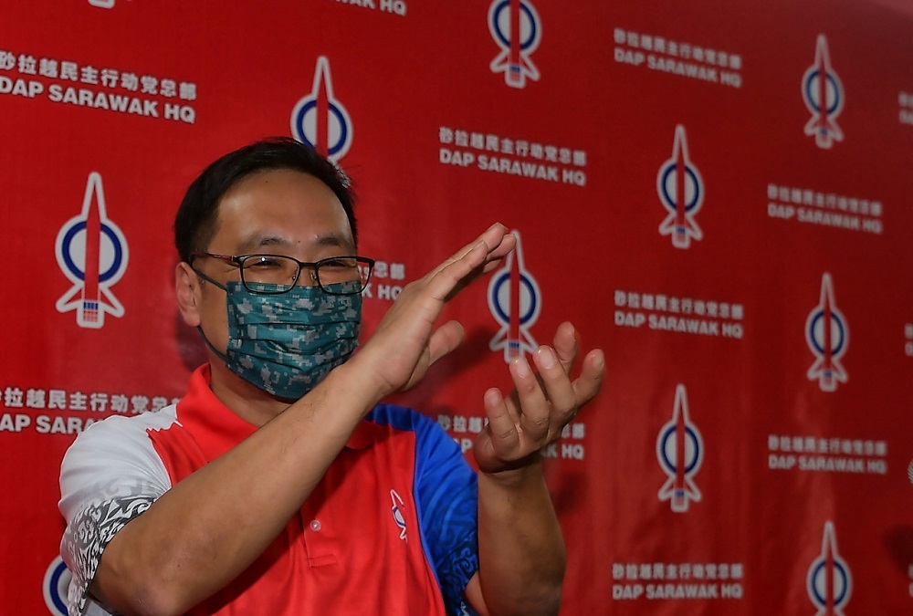 Sarawak DAP chairman Chong Chieng Jen speaks during a press conference in Kuching December 2, 2021. u00e2u20acu201d Bernama pic