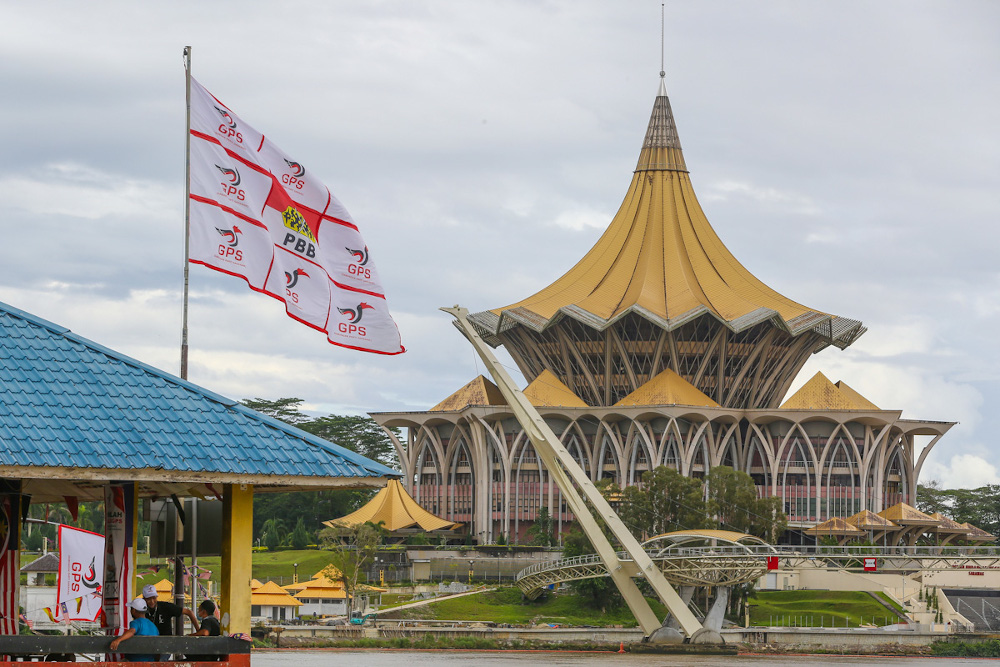 Gabungan Parti Sarawak (GPS) flags are pictured in Kuching ahead of the 12th Sarawak State election December 11, 2021. — Picture by Yusof Mat Isa