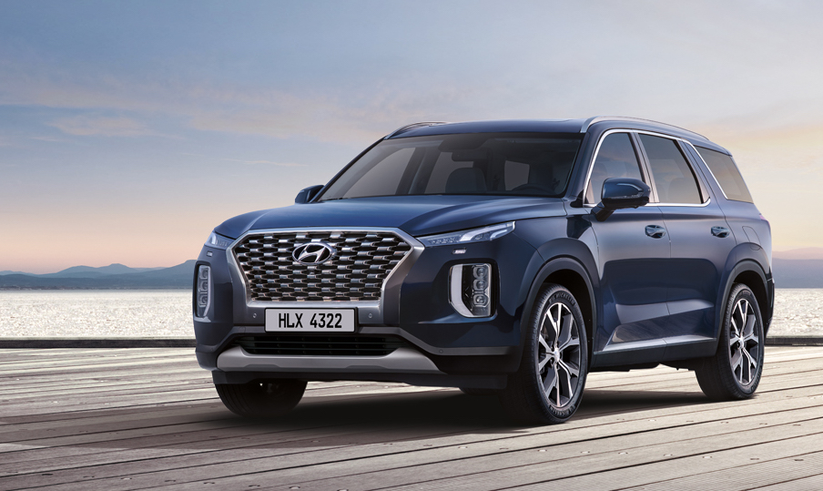 Priced from RM328,888, the Hyundai Palisade will be available in four variants. u00e2u20acu201d Photo via Hyundai